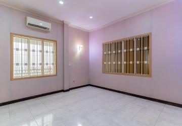 440 Sqm Commercial Villa For Rent - Boeung Kak 2, Phnom Penh thumbnail