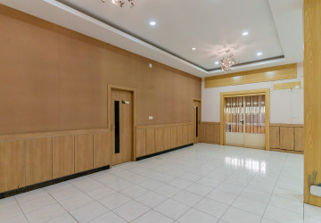 440 Sqm Commercial Villa For Rent - Boeung Kak 2, Phnom Penh thumbnail