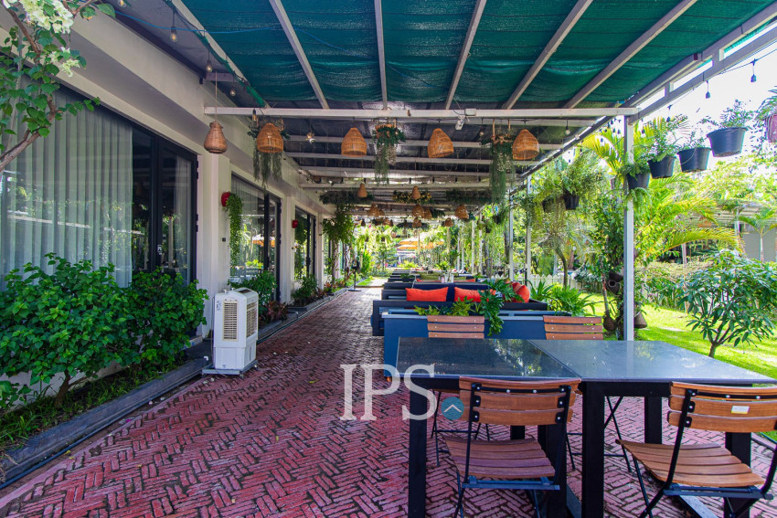 8 Bedroom Commercial Villa For Rent - Teuk Vil, Siem Reap