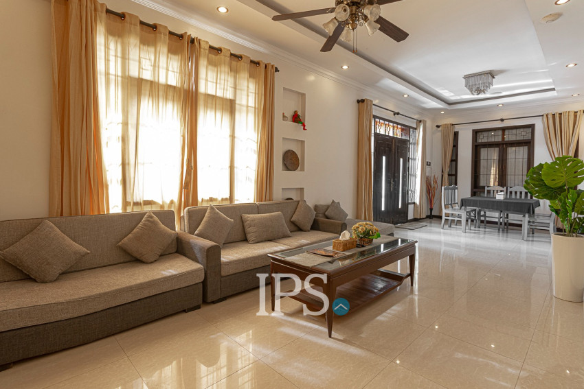 8 Bedroom Commercial Villa For Rent - Teuk Vil, Siem Reap