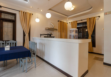 8 Bedroom Commercial Villa For Rent - Teuk Vil, Siem Reap thumbnail
