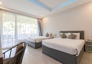 8 Bedroom Commercial Villa For Rent - Teuk Vil, Siem Reap thumbnail