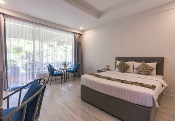 8 Bedroom Commercial Villa For Rent - Teuk Vil, Siem Reap thumbnail