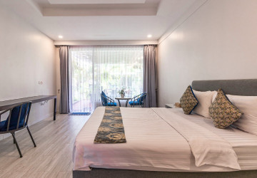 8 Bedroom Commercial Villa For Rent - Teuk Vil, Siem Reap thumbnail