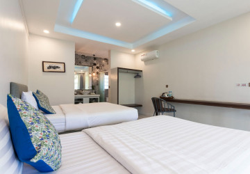 8 Bedroom Commercial Villa For Rent - Teuk Vil, Siem Reap thumbnail