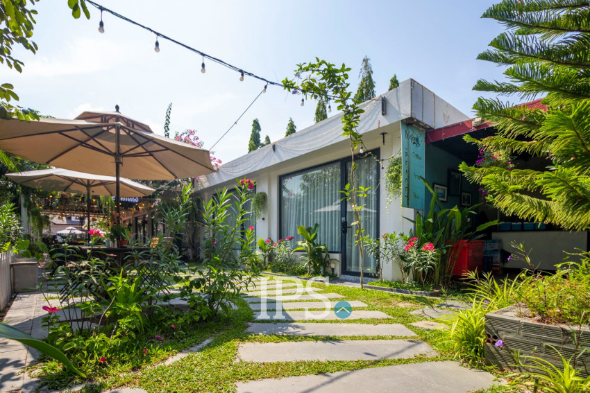 8 Bedroom Commercial Villa For Rent - Teuk Vil, Siem Reap