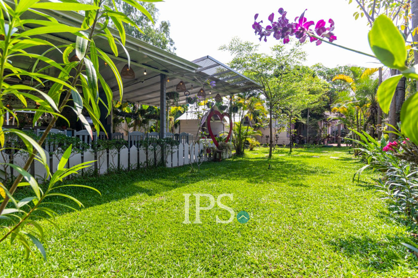 8 Bedroom Commercial Villa For Rent - Teuk Vil, Siem Reap