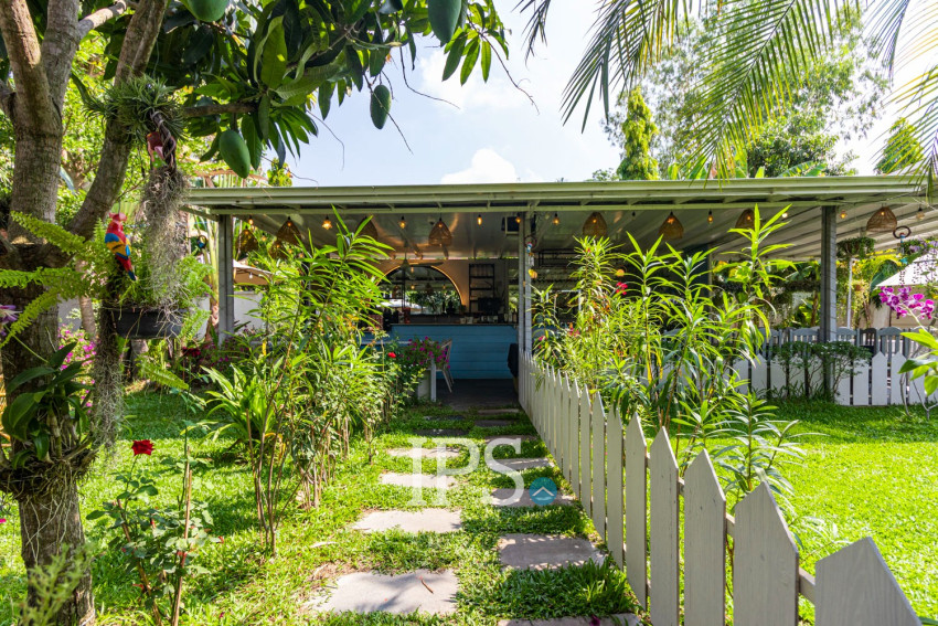 8 Bedroom Commercial Villa For Rent - Teuk Vil, Siem Reap