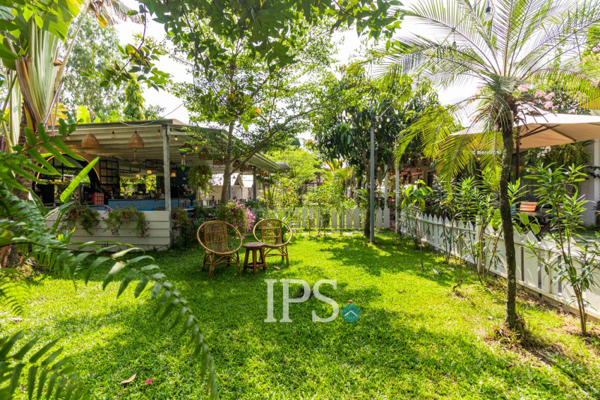 8 Bedroom Commercial Villa For Rent - Teuk Vil, Siem Reap