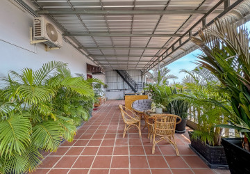 1 Bedroom Apartment For Rent - Svay Dangkum, Siem Reap thumbnail