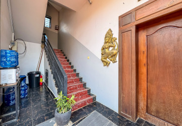 1 Bedroom Apartment For Rent - Svay Dangkum, Siem Reap thumbnail