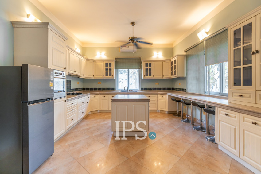 4 Bedroom Villa For Sale - Prek Pra, Chhbar Ampov, Phnom Penh