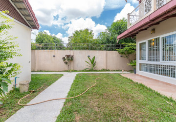 4 Bedroom Villa For Sale - Prek Pra, Chhbar Ampov, Phnom Penh thumbnail