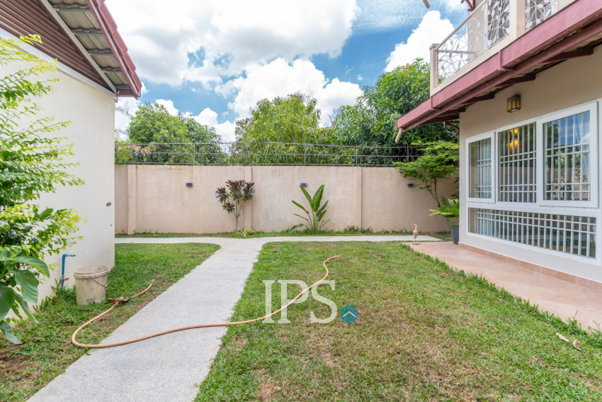 4 Bedroom Villa For Sale - Prek Pra, Chhbar Ampov, Phnom Penh