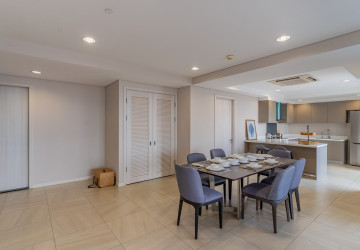 2 Bedroom Serviced Apartment For Rent - Teuk La Ark 1 , Phnom Penh thumbnail