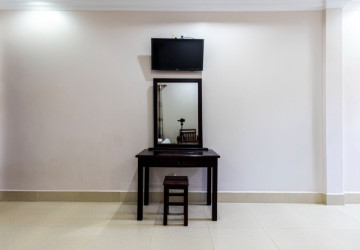 1 Bedroom Apartment For Rent - Svay Dangkum, Siem Reap thumbnail