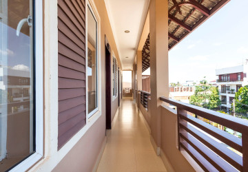 1 Bedroom Apartment For Rent - Svay Dangkum, Siem Reap thumbnail