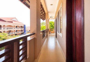 1 Bedroom Apartment For Rent - Svay Dangkum, Siem Reap thumbnail