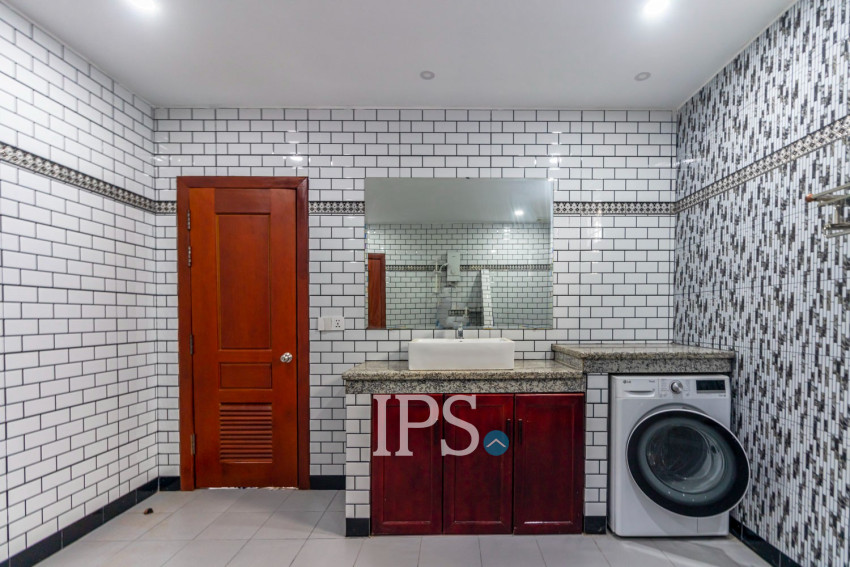 2 Bedroom House For Rent - Svay Dangkum, Siem Reap
