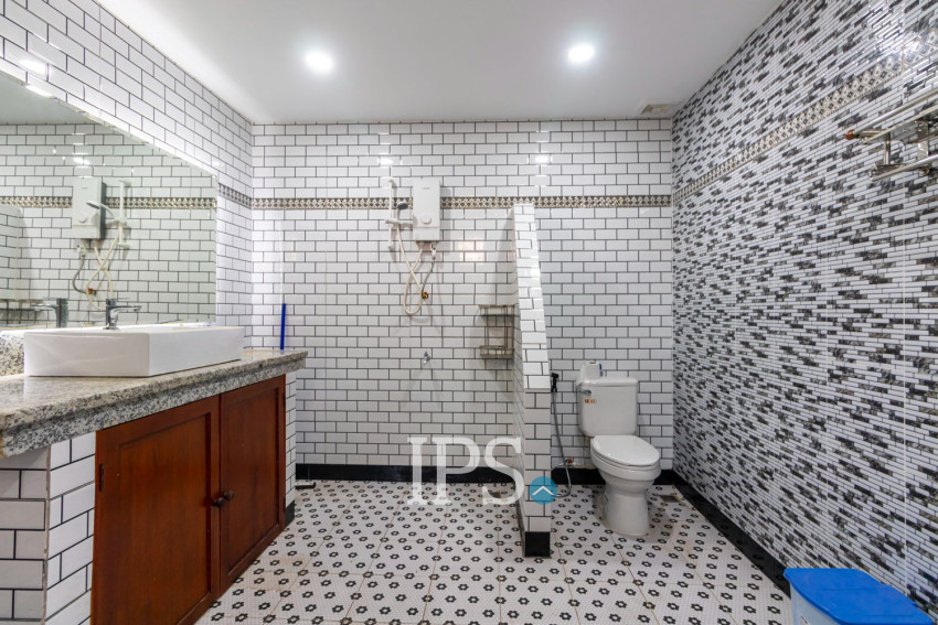 2 Bedroom House For Rent - Svay Dangkum, Siem Reap