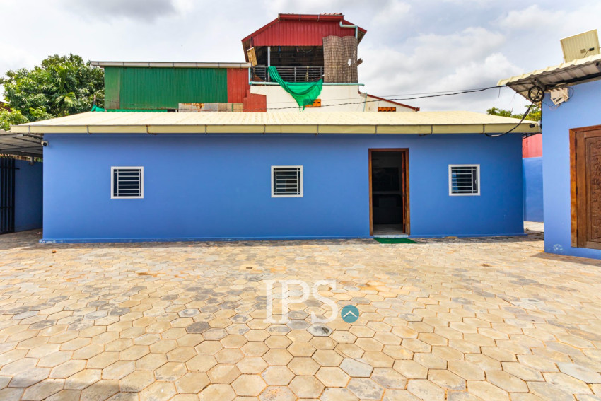 2 Bedroom House For Rent - Svay Dangkum, Siem Reap