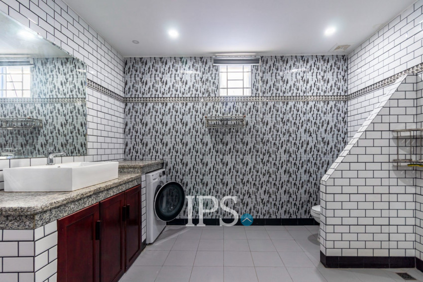 2 Bedroom House For Rent - Svay Dangkum, Siem Reap