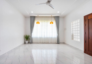 3 Bedroom Villa For Rent - Sala Kamreuk, Siem Reap thumbnail