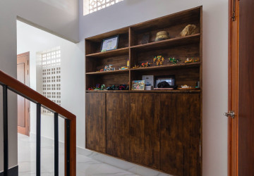 3 Bedroom Villa For Rent - Sala Kamreuk, Siem Reap thumbnail