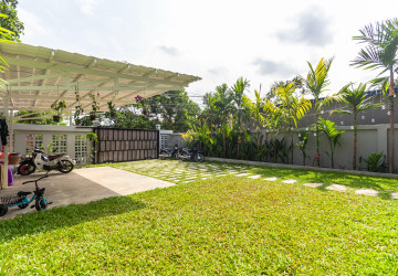 3 Bedroom Villa For Rent - Sala Kamreuk, Siem Reap thumbnail