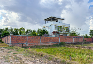 3 Bedroom Villa For Rent - Svay Dangkum, Siem Reap thumbnail
