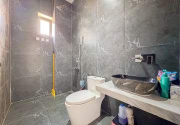 3 Bedroom Villa For Rent - Svay Dangkum, Siem Reap thumbnail