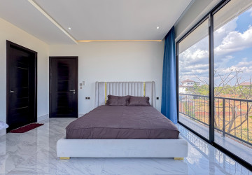 3 Bedroom Villa For Rent - Svay Dangkum, Siem Reap thumbnail