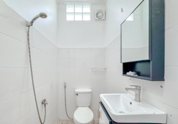 2 Bedroom House For Rent - Svay Dangkum, Siem Reap thumbnail