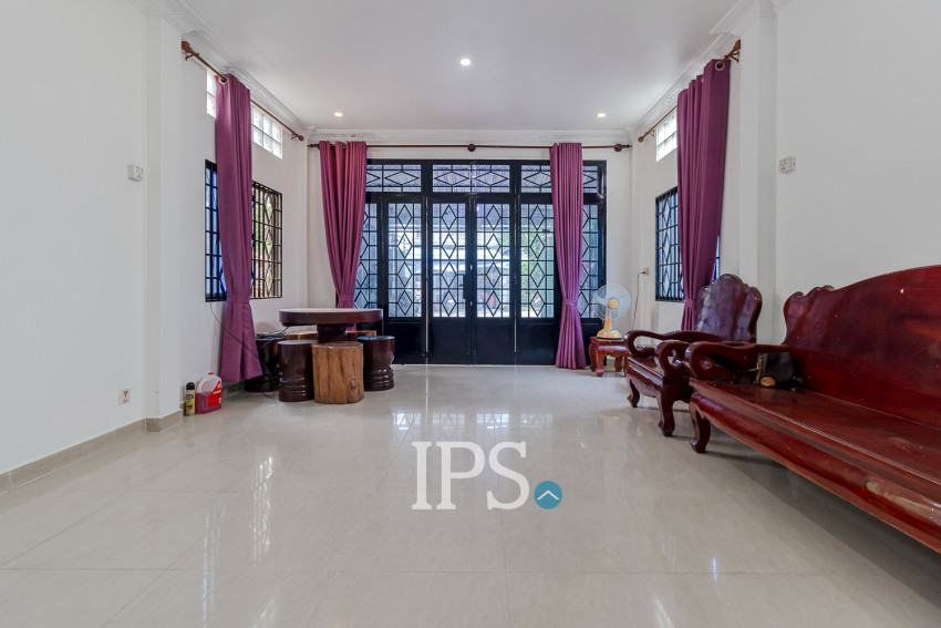 2 Bedroom House For Rent - Svay Dangkum, Siem Reap