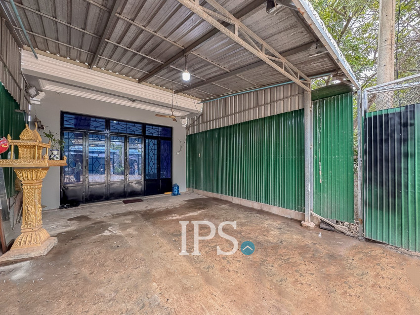 2 Bedroom House For Rent - Svay Dangkum, Siem Reap