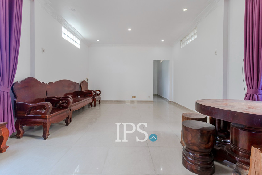 2 Bedroom House For Rent - Svay Dangkum, Siem Reap