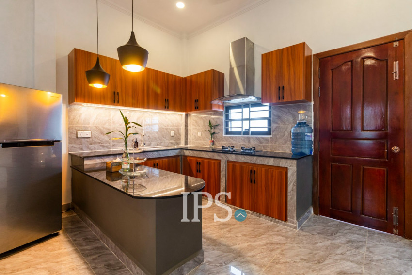 2 Bedroom House For Rent - Sangkat Siem Reap, Siem Reap