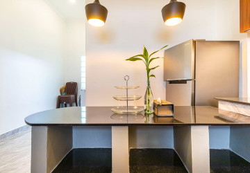2 Bedroom House For Rent - Sangkat Siem Reap, Siem Reap thumbnail