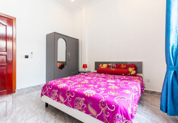 2 Bedroom House For Rent - Sangkat Siem Reap, Siem Reap thumbnail