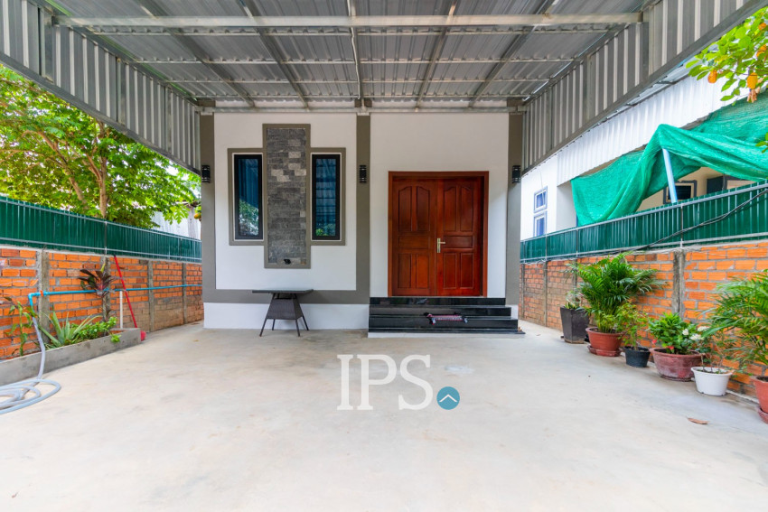 2 Bedroom House For Rent - Sangkat Siem Reap, Siem Reap