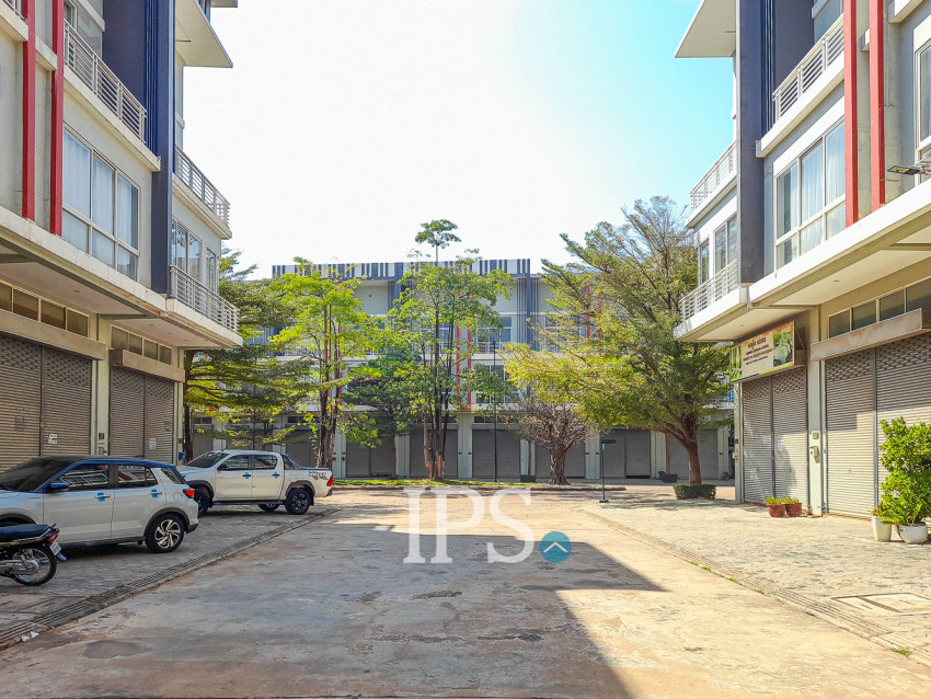 5 Bedroom Shophouse For Sale - Borey Angkor Premier Palace, Svay Dangkum, Siem Reap