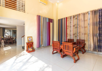 5 Bedroom Shophouse For Sale - Borey Angkor Premier Palace, Svay Dangkum, Siem Reap thumbnail