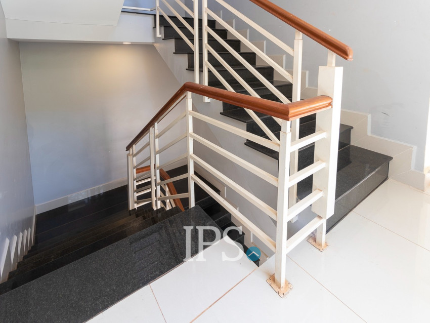 5 Bedroom Shophouse For Sale - Borey Angkor Premier Palace, Svay Dangkum, Siem Reap