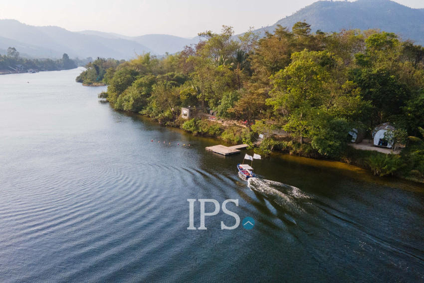 7,601 Sqm Land For Sale - Along Preaek Tuek Chu, Kampot Province