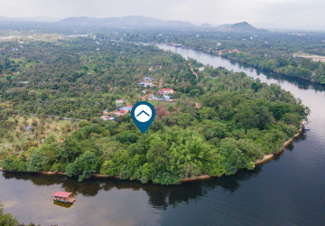 7,601 Sqm Land For Sale - Along Preaek Tuek Chu, Kampot Province thumbnail