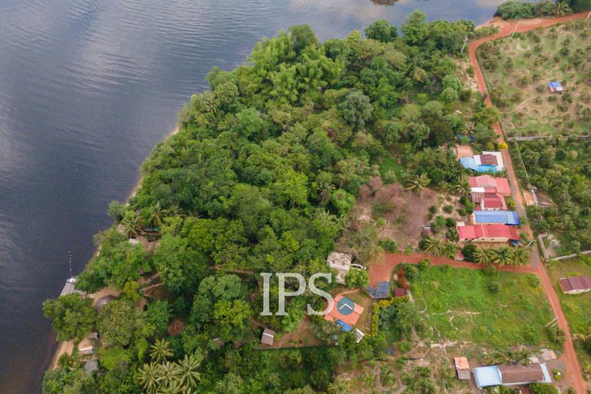 7,601 Sqm Land For Sale - Along Preaek Tuek Chu, Kampot Province