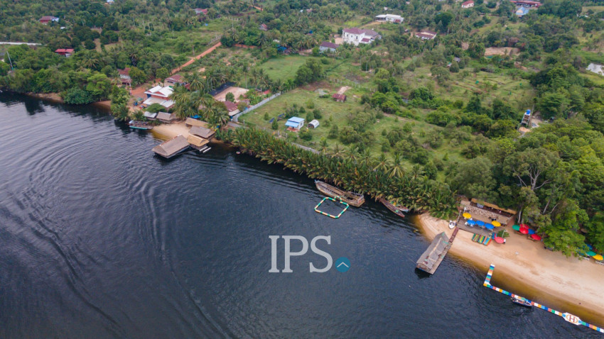 7,601 Sqm Land For Sale - Along Preaek Tuek Chu, Kampot Province