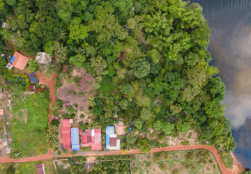 7,601 Sqm Land For Sale - Along Preaek Tuek Chu, Kampot Province thumbnail