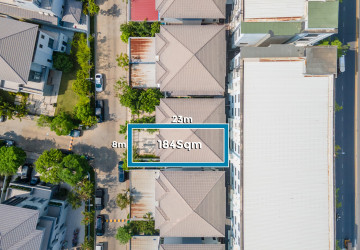 4 Bedroom Twin Villa For Sale - Chip Mong Landmark 271, Chak Angrae Kraom, Phnom Penh thumbnail