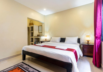 6 Unit Apartment Building For Rent - Svay Dangkum, Siem Reap thumbnail